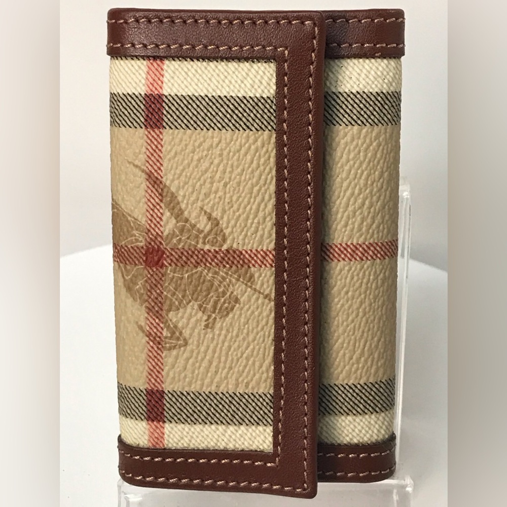 Burberry Nova Check 6-Key Holder Case 😍🔥 - Picture 8 of 17